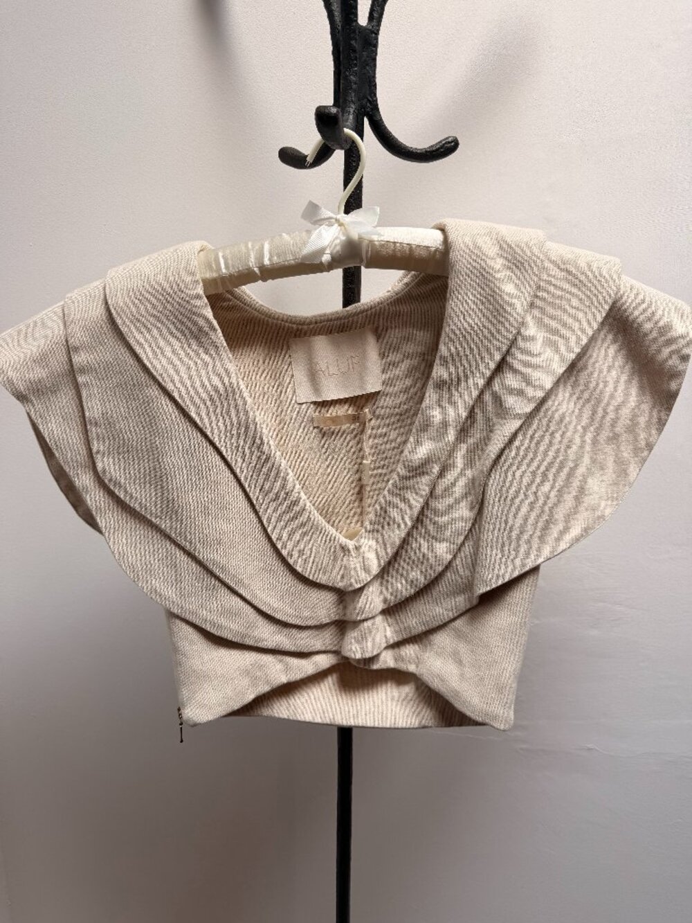 ALUF Sculptural Ruffle Crop Top Off White Size 36